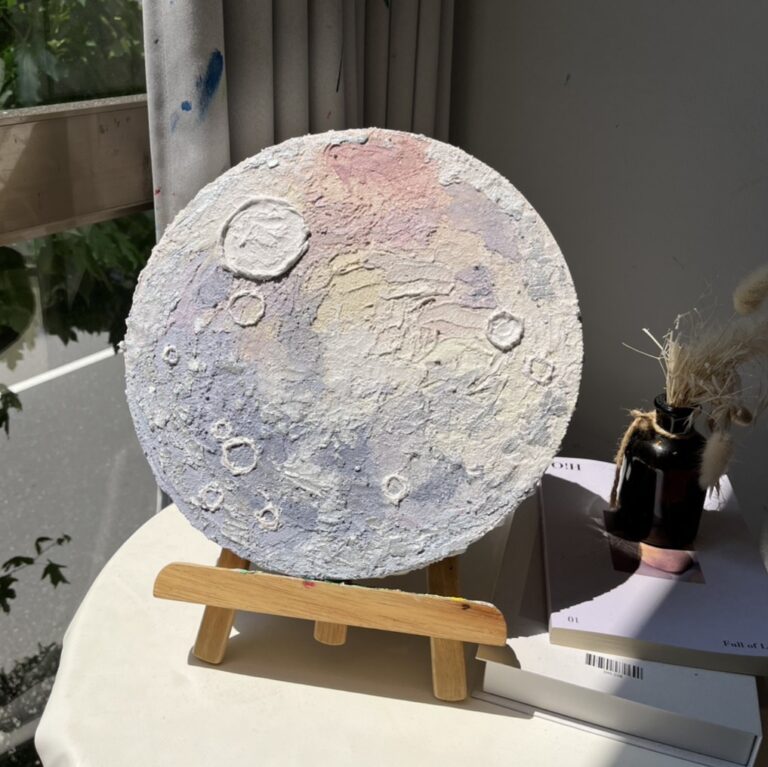 秋にぴったり！“自分だけの月”を描くアート体験、「ムーンアート」ワークショップを開催中｜CREABASE（クレアベース）新宿御苑前店のメイン画像