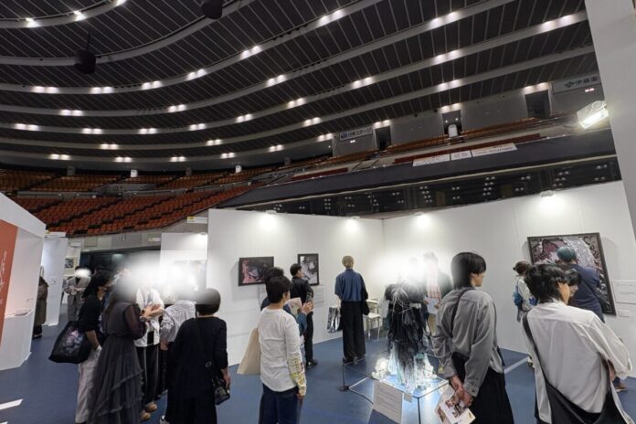 106651_60_main 【イベントレポート】大阪を象徴に据えた、GUWEIZ・ORIHARAのデジタルアート作品を公開のメイン画像