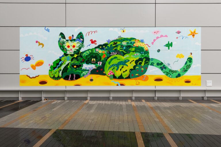 渋谷ヒカリエにて「ヒカリエデッキ　壁面アートプロジェクト」岡田杏里氏による第７弾作品が、本日公開！のメイン画像