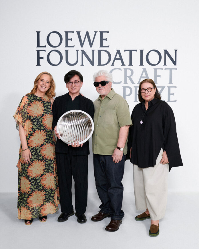 【ロエベ】LOEWE FOUNDATION Craft Prize 2025の大賞と特別賞の受賞者を発表のメイン画像
