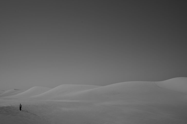 YUIMA NAKAZATO展のメイン画像