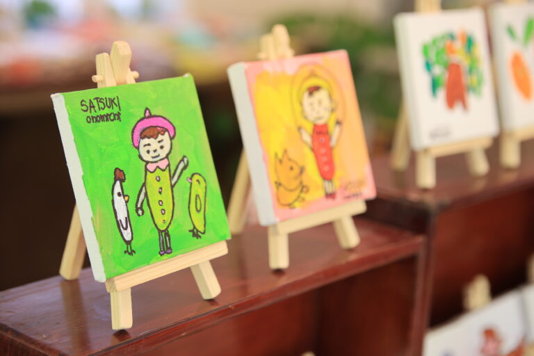 【広島／世羅】尾道さつき作業所　アート作品展示販売《森と花の絵本ミュージアムGarden Lei》のメイン画像