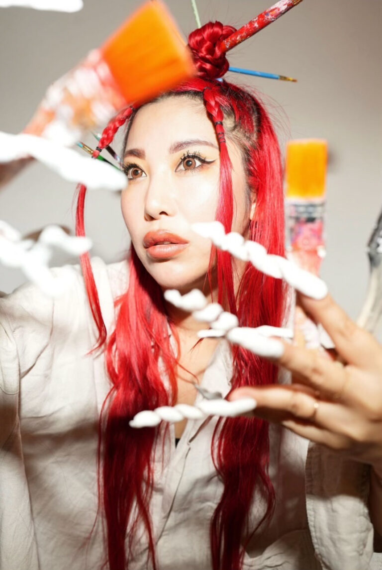 セレブを虜にする、予約の取れないセレブリティネイルアーティストブリトニートーキョーが初のArt Exhibitionを伊勢丹新宿店で8月6日より開催のメイン画像