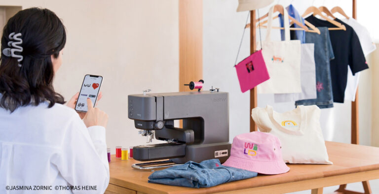 ブラザー、家庭用刺しゅう専用機「SKiTCH PP1」を発売のメイン画像