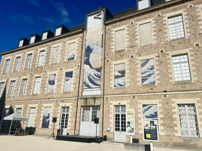 【北斎館 50周年記念】大盛況で開幕！フランスのナント歴史博物館主催「小布施 北斎の傑作 EXPOSITION HOKUSAI」（９月７日まで）のメイン画像