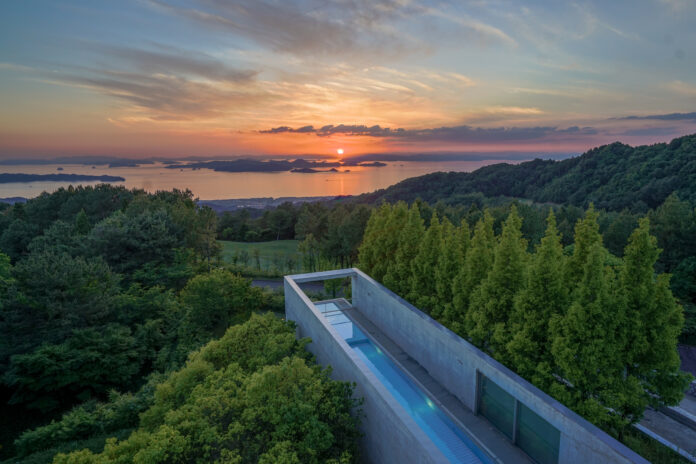 瀬戸内リトリート青凪が開業9周年を記念して、美食とアートと絶景が織りなす9周年特別プランの販売を開始。のメイン画像
