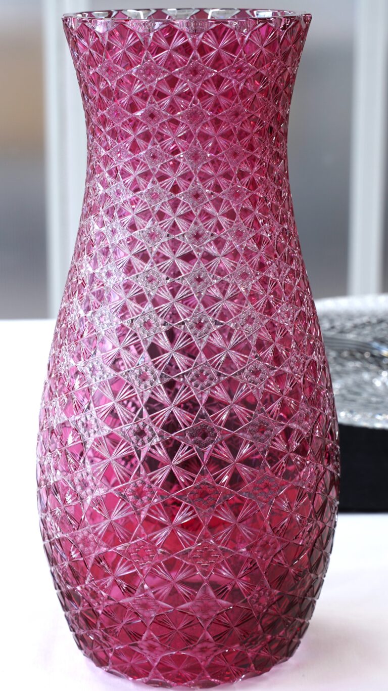 【明日開幕】第37回江戸切子新作展。受賞第１位は、伝統工芸士作品。銀座で匠の技光る多彩な伝統工芸江戸切子を間近に。のメイン画像