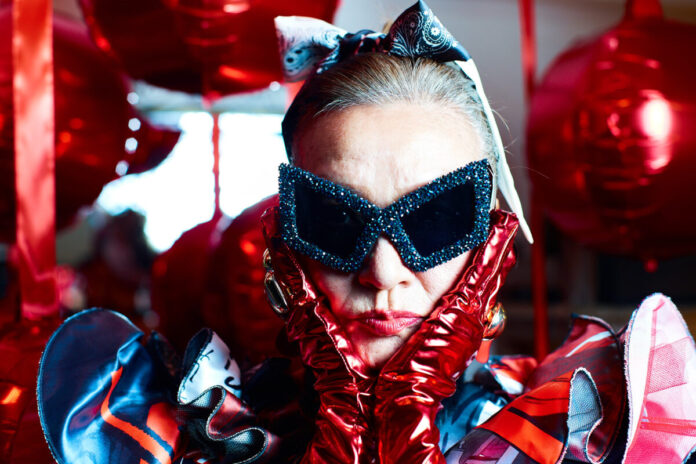 125058_15_main 残るのは記録でありながら「作品」となる。今まで見たことのないあなたを演出する特別なシニア向け写真撮影体験のメイン画像