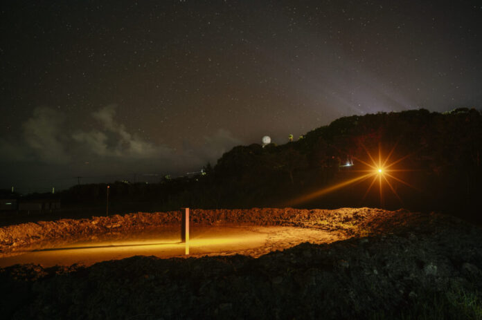 11月8日-24日に開催された「種子島宇宙芸術祭2025」世界各国で活躍するアーティスト総勢21組による31作品を展示。JAXA種子島宇宙センターの広大な敷地に大型インスタレーションアート。のメイン画像