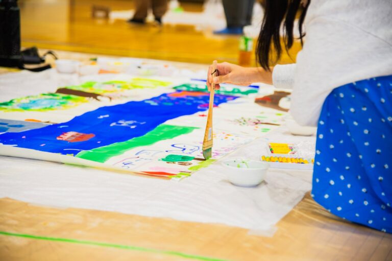 ヤマタネ×武蔵野美術大学 小学生を対象としたアートワークショップを開催しました！のメイン画像