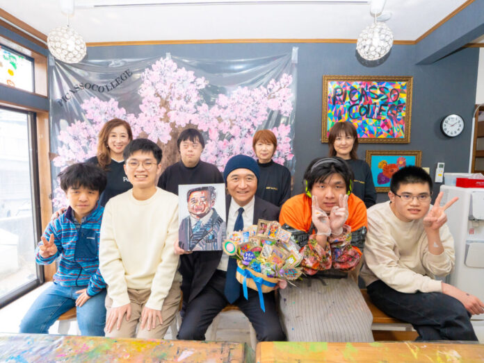 福祉を「守る場」から「個性が輝く、学びと表現の舞台」へ。 桜十字グループの「DE&I×ウェルビーイング」の現場を、黒岩神奈川県知事が視察のメイン画像