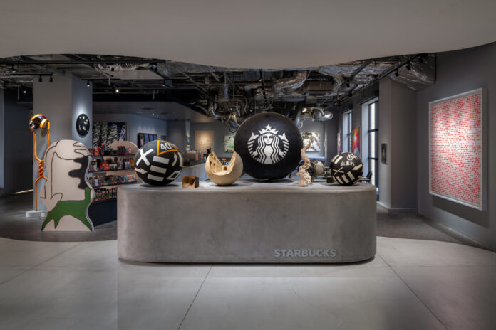 Sandwich / 鬼大名 が手掛ける スターバックスコーヒー 京都BAL店 展示リニューアルのメイン画像