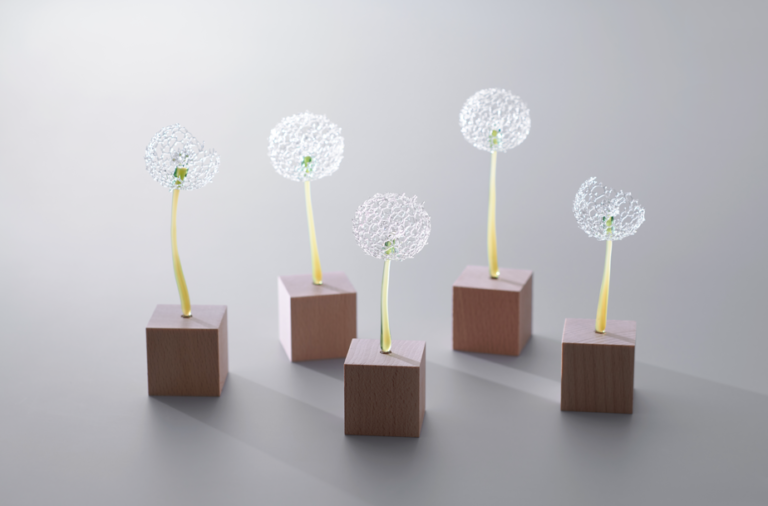 鎌倉アートギャラリー HUG FOR＿. 「透明な風景、あるいはその周辺」を開催。自然と人間の共感が巡り合う空間を体感。この秋、3名のアーティストによる作品が自然とのつながりを深める機会をお届けしますのメイン画像