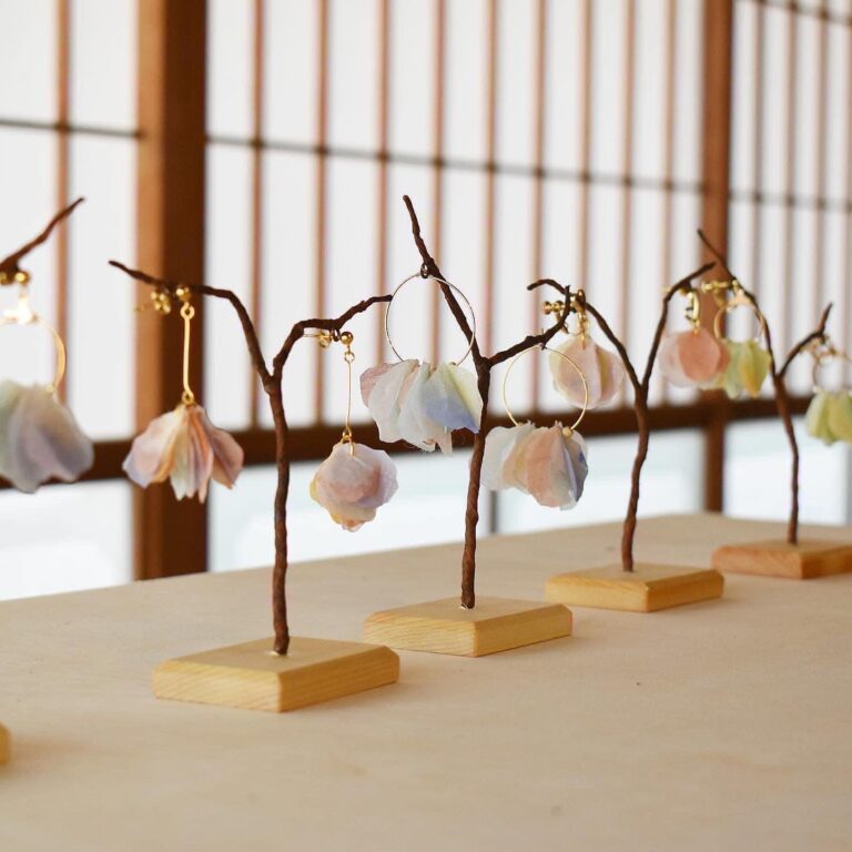 「学びが人生を変える」――想いや感性に寄り添う“ニッチなオンライン講座”累計受講者5万人を突破のメイン画像