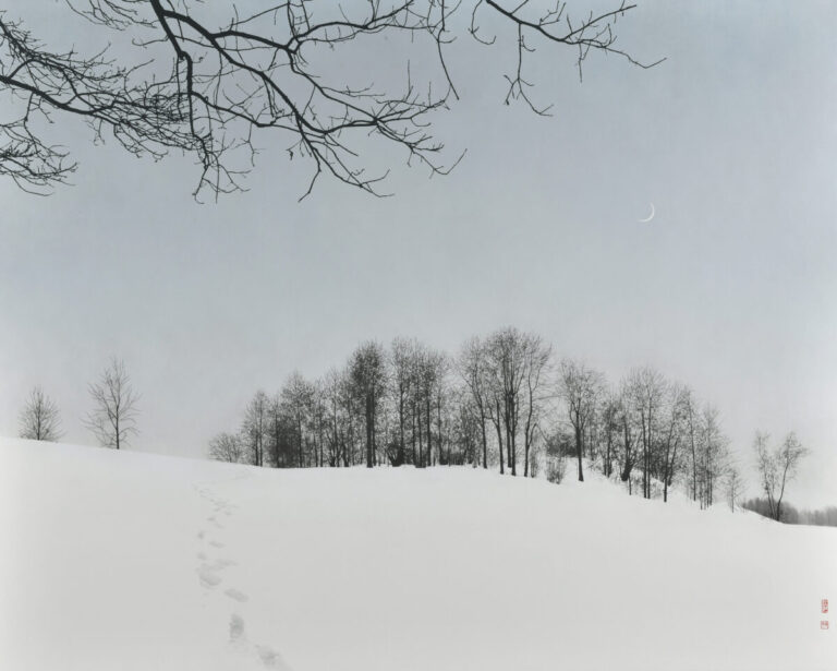 ― 静寂を纏う神々しい光 ― 江川 直也の日本初個展をギャルリーためながにて開催のメイン画像