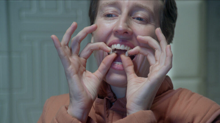 ［京都市立芸術大学ギャラリー＠KCUA］イザドラ・ネヴェス・マルケス展「ヴァンパイア・イン・スペース」が11月4日から開催のメイン画像