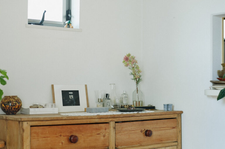 FROM_SOMEWHERE、新たに6名のフォトグラファーが参画　飾ることの魅力に出会う企画「お気に入りのikkaku」も始動のメイン画像