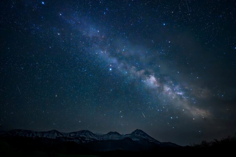 THE GALLERYセレクション展　平賀 和明　写真展　「知床の美 ～星降る大自然に宿る、四季の輝き～」を開催のメイン画像