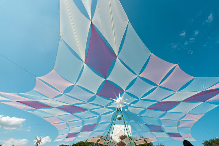 Brightness Music & Art Festival 2025：芸術家から気鋭のデザインチーム、パフォーマー39組を含む国内外で活躍をする100組を超えるアーティストが参加する”総合芸術祭”のメイン画像