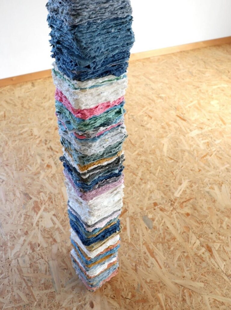 舟の上でのメイン画像