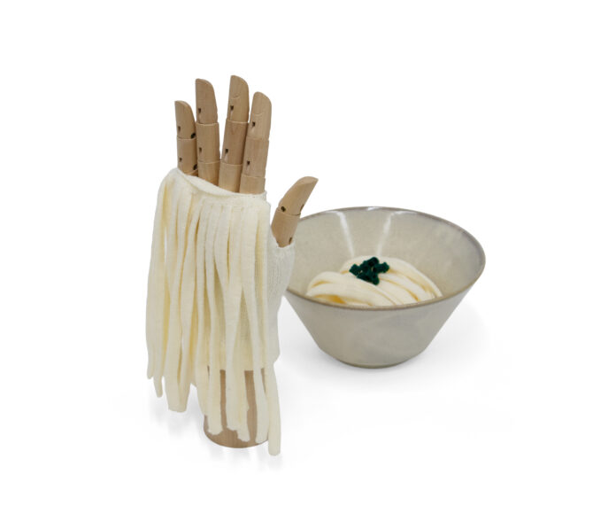 香川発「株式会社イチーナ」のThinKniTブランド“綿100％さぬきうどん手袋”（小）が登場のメイン画像