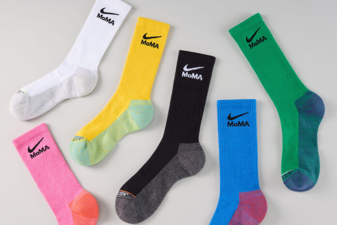 【MoMA Design Store】NikeとMoMAのコラボレーションソックスが、日本のMoMAデザインストアでついに発売開始！のメイン画像