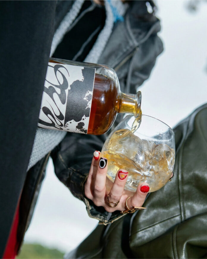 400年続く老舗酒蔵の伝統と、アンビエントな感性が響き合う。新ブランド「OTSU」が6月13日 VDS / SKACにてローンチイベントを開催。のメイン画像