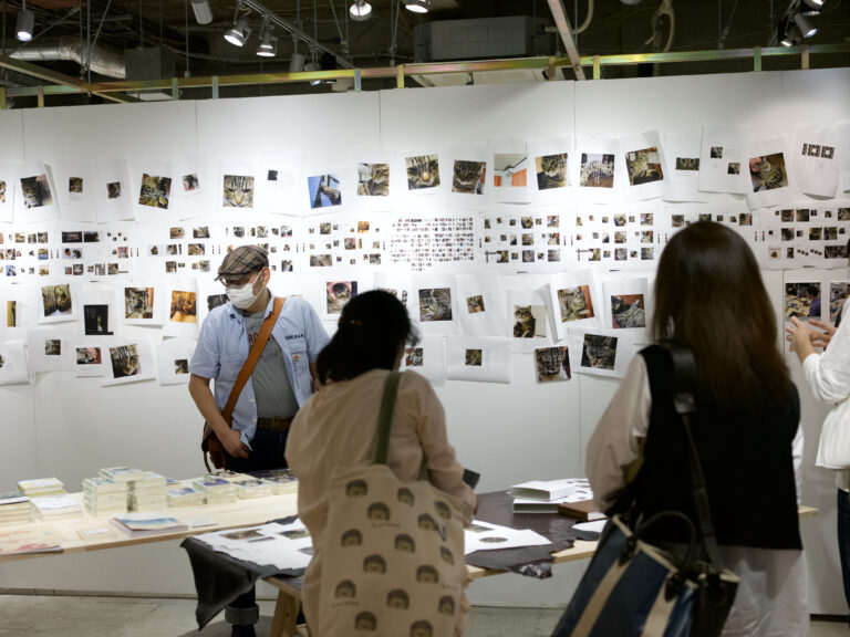 世界に１冊だけの「本革装幀」書籍。先行受注会が大好評につき受注期間を延長。のメイン画像