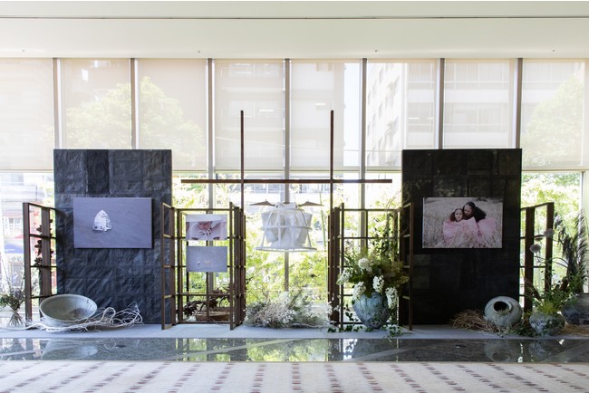 アートの力で「元気」や「希望」を発信！SDGsにも配慮、展示終了後もゴミが出ないサステナブルなインスタレーション ～ グランド ハイアット 東京 ～のサブ画像6_サステナブルな木製パネル