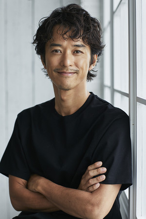 小橋賢児手掛けるアートプロジェクト「ART BASE ZERO next」始動　ストリートから生まれた気鋭のアーティスト、クリスの新作デコラージュ作品のエキシビションを日の出埠頭のHi-NODEで開催のサブ画像6