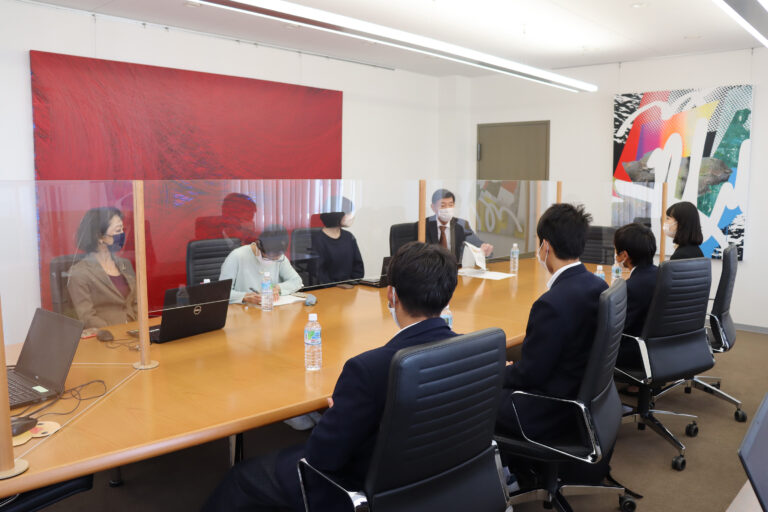 北加賀屋のアートを切り口とした持続可能な地域活性化の試みを紹介。大阪市立新巽中学校とJICA関西による、中学生がSDGsを学び自ら実践するプログラムに参画しましたのメイン画像