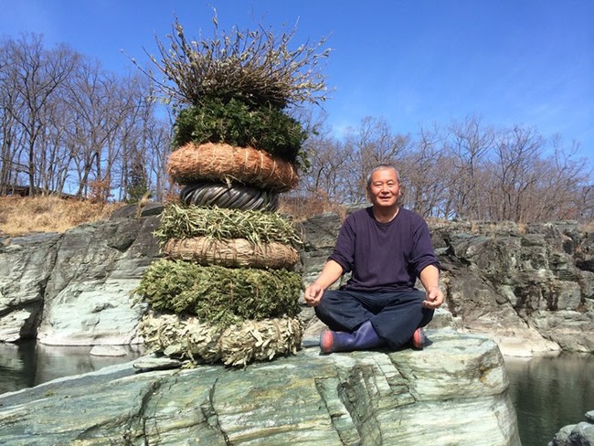 【二名良日×ヤスヒサスズキ×イケダチカオ】沖縄の森を探検し採取する植物を活かした巨大ニューイヤーリースと竹あかりのライブ制作を一般公開。のサブ画像1