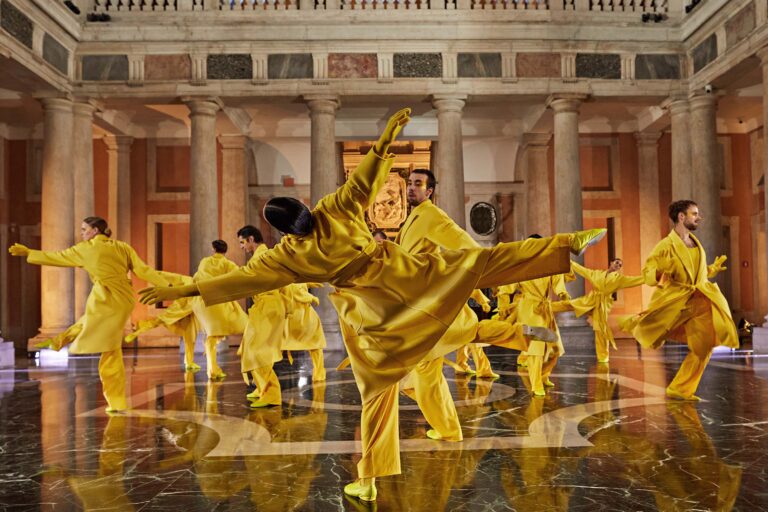 マックスマーラがヴェネチアのニューイヤーコンサートのバレエ衣装をデザインのメイン画像