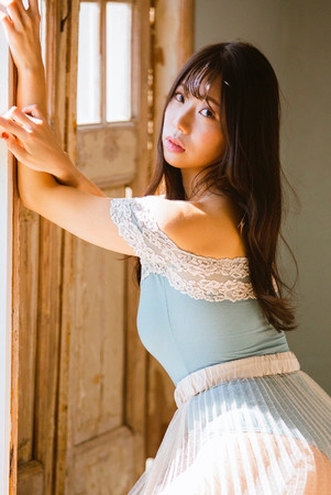 ＜累計来場者数２万人突破！＞鈴木ふみ奈NFTグラビア写真展 1月14日(金)までメタバースギャラリーにて開催中！のサブ画像2