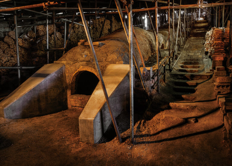 世界最長の登り窯初火入れに向けクラウドファンディングを開始！のメイン画像