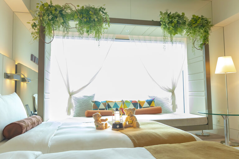 ザ・プリンスギャラリー 東京紀尾井町 グランピング気分で夏休みにおすすめ！環境に配慮したシュタイフ社のテディベアと過ごす未来につながるSＤＧｓ旅のメイン画像