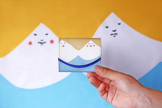 日本の伝統を守る。大阪生まれの伝統工芸・注染てぬぐい「にじゆら」と革工房がコラボ。手ぬぐいの風合いや手触りを再現したミニ財布が再販開始。のサブ画像5