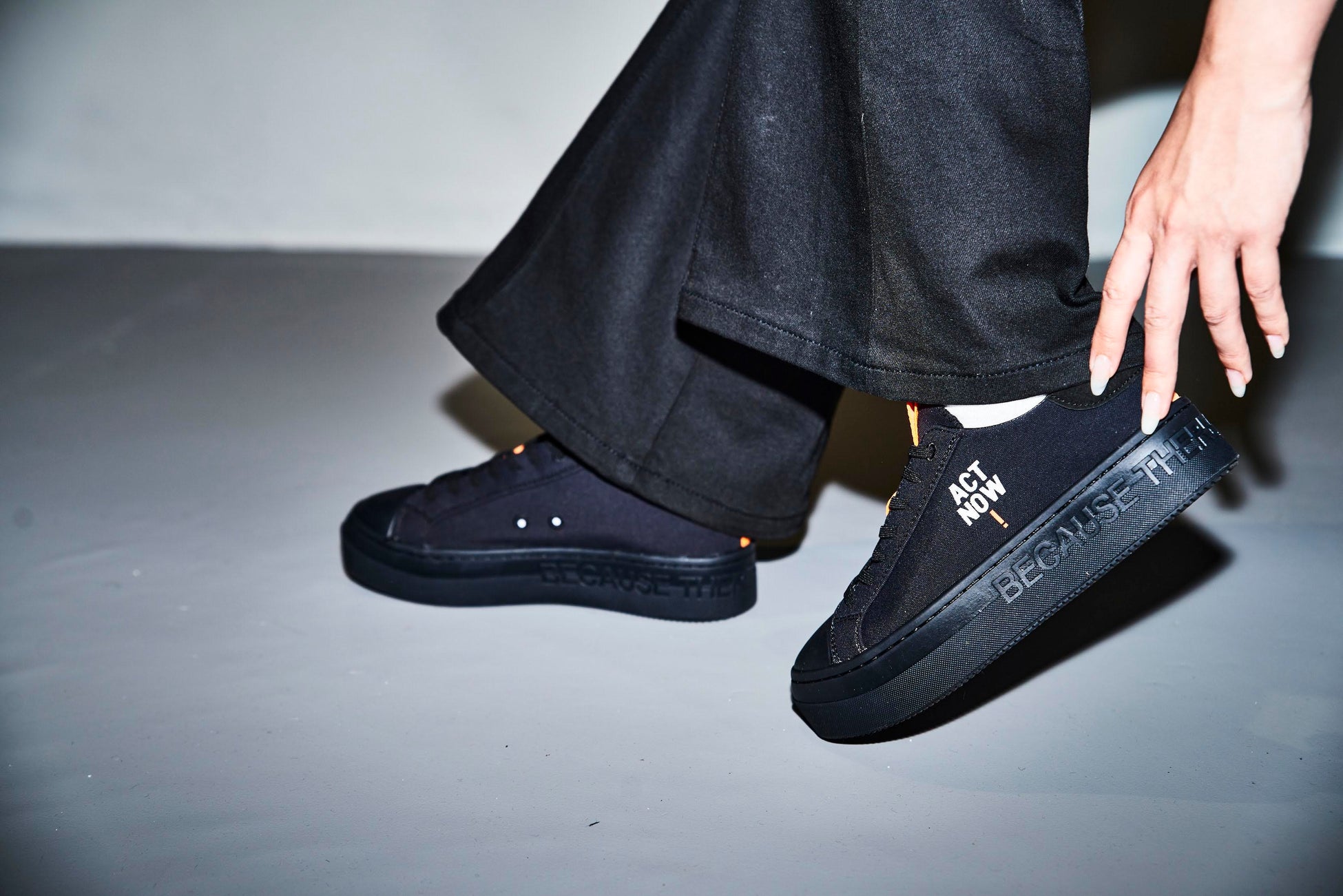 atmosよりサステナブルファッションブランド「ECOALF」とのカラー別注「ACT NOW! SNEAKERS」が登場。のサブ画像2