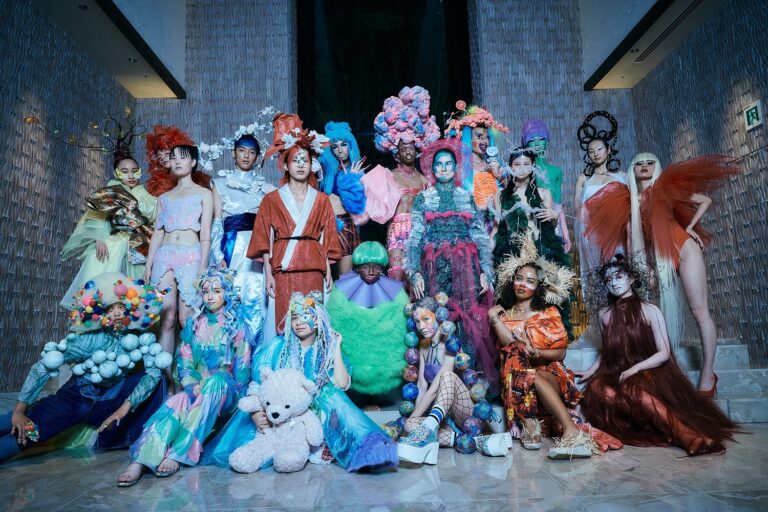 未来の才能をサポートするプロジェクトを応援︕業界を牽引するトップクリエイターと次世代を担う若⼿クリエイターが今思う「PEACE」を発信、＠キンプトン新宿東京のメイン画像