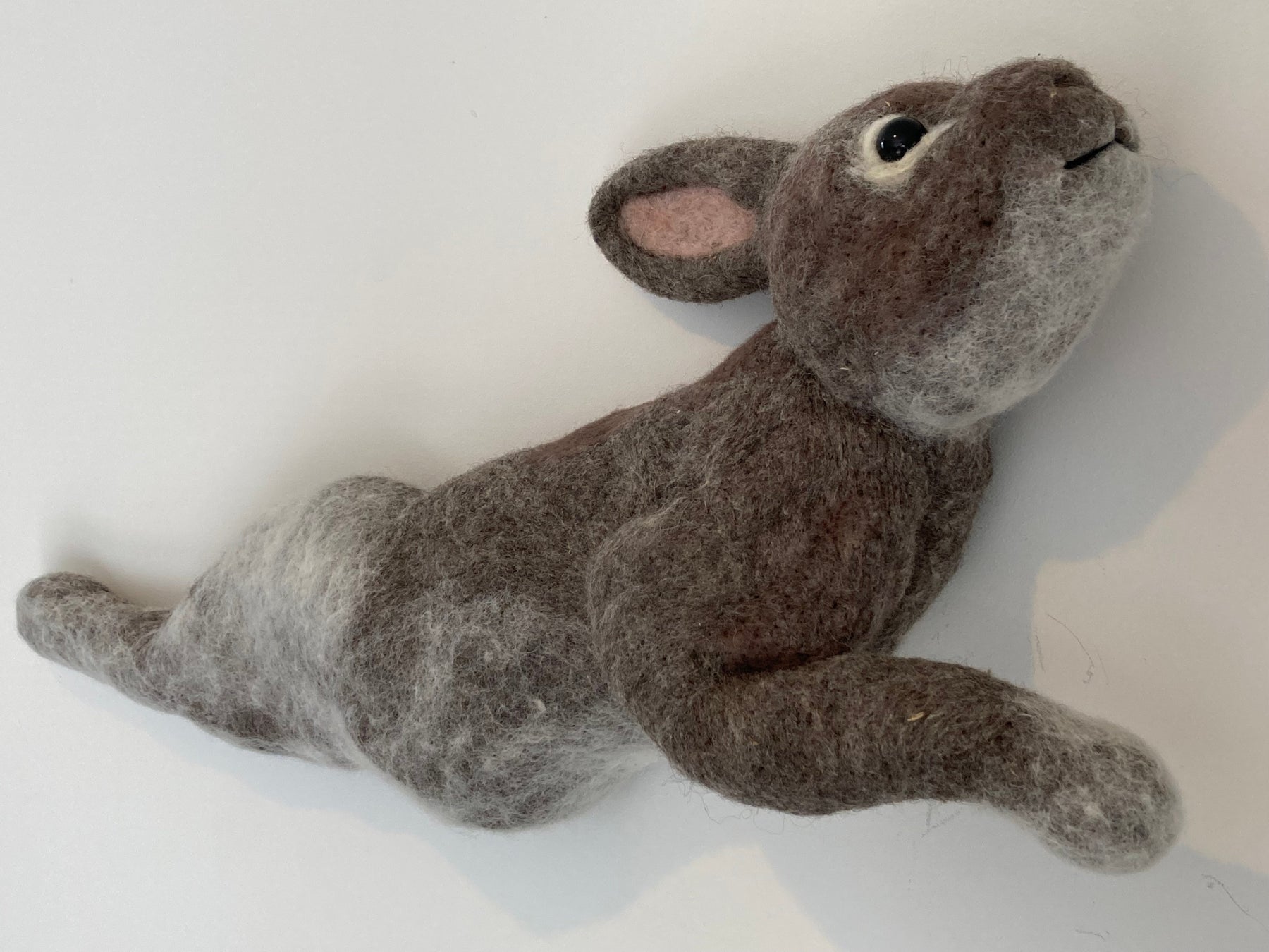 【YUGEN Gallery】生きる喜びに満ち溢れた動物たち。羊毛造形作家Ura.が5年ぶりの新作を発表する個展「Delight」＜2022年7月28日（木）〜8月2日（火）＞のサブ画像6_ウサギ