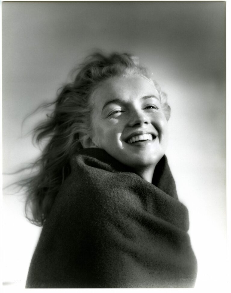 マリリン・モンローとマドンナの素顔に迫ったモノクロ写真展『スターポートレート★若き日のマリリンとマドンナ』を伊勢丹新宿店にて開催のメイン画像