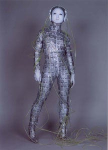 ハニートラップ（甘い罠）を仕掛けたのはだれか？　現代アーティスト山口典子個展「WANTED」のサブ画像3_KEITAI GIRL（2004〜2015）