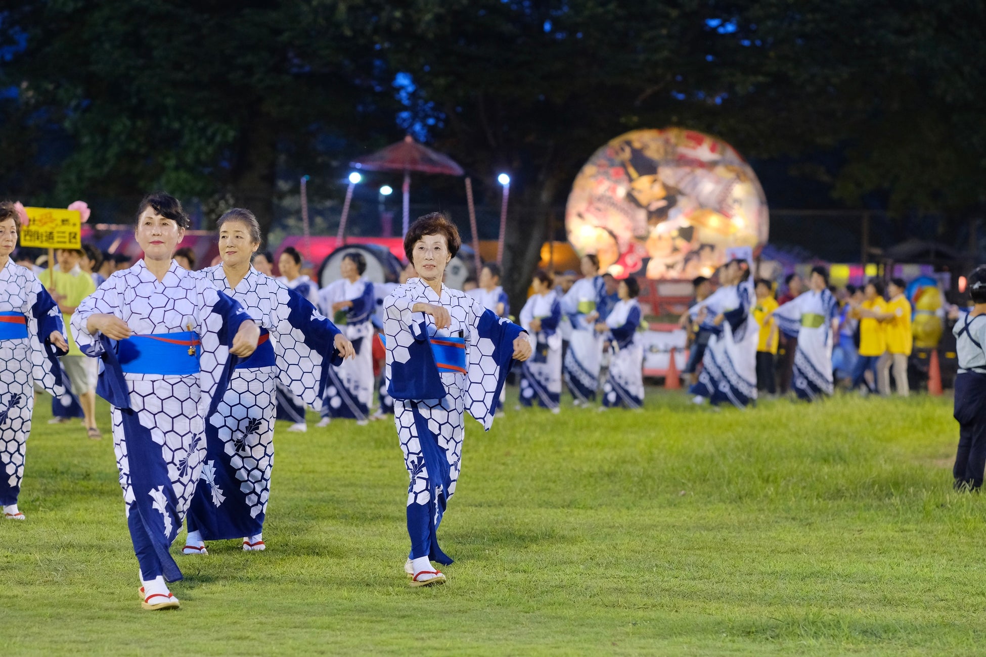 第31回四街道ふるさとまつりを開催のサブ画像1_輪踊り