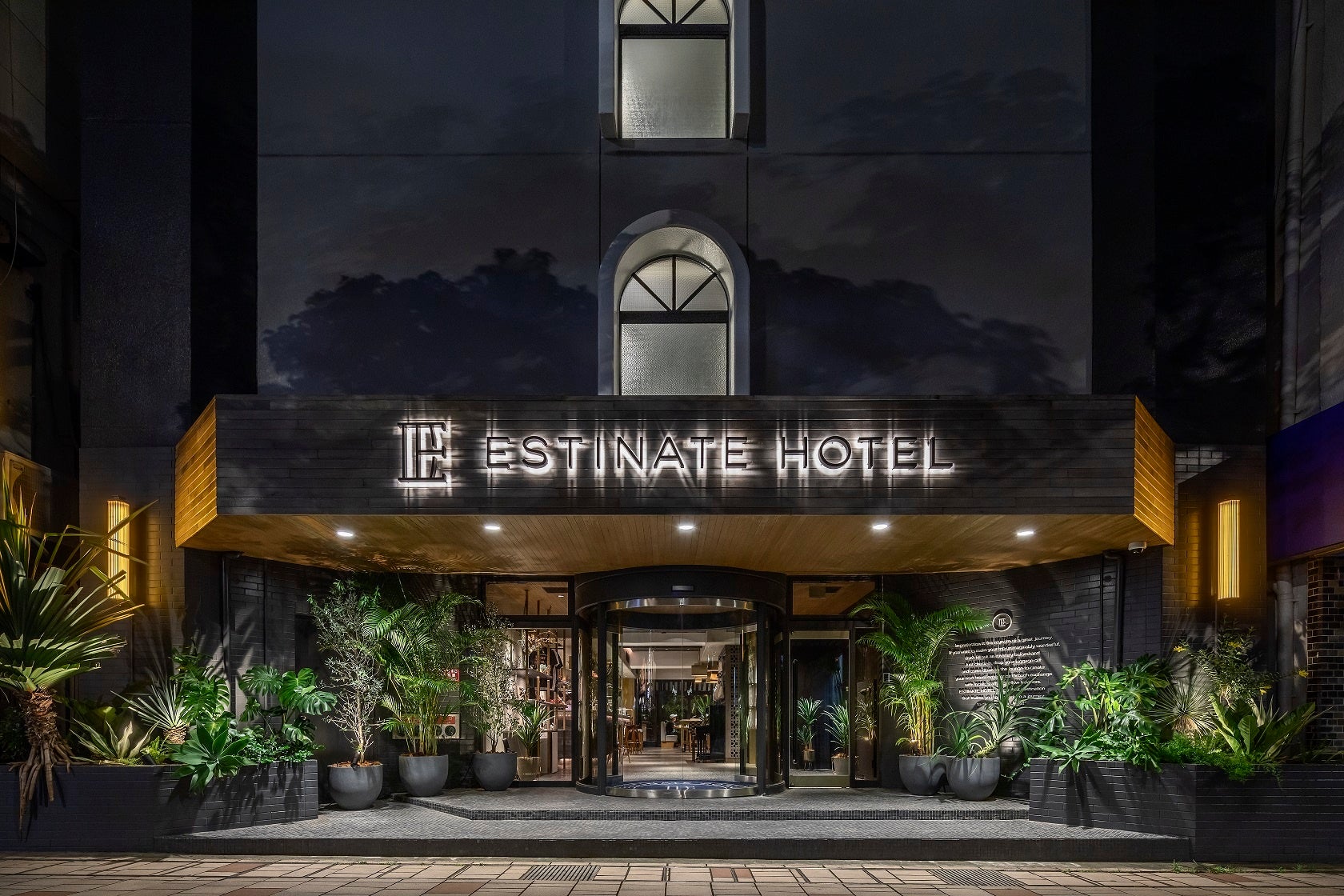 沖縄初上陸！注目の人気アーティスト「ELLYLAND」氏と開業7周年を迎える「ESTINATE HOTEL 那覇」がコラボイベントを8/6（土）～8/20（土）に開催のサブ画像5