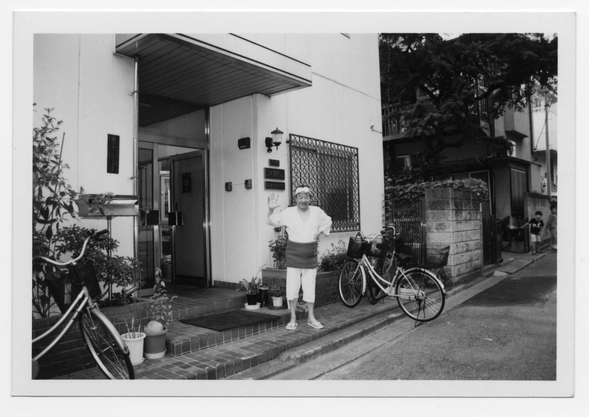 フジオプロ旧社屋をこわすのだ！！展「ねぇ、何しに来たの？」を9月29日より開催！のサブ画像2_メインビジュアル（文字無し）