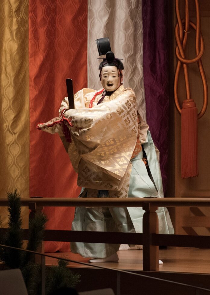 【横浜能楽堂】字幕解説付きで能・狂言の公演開催！のメイン画像