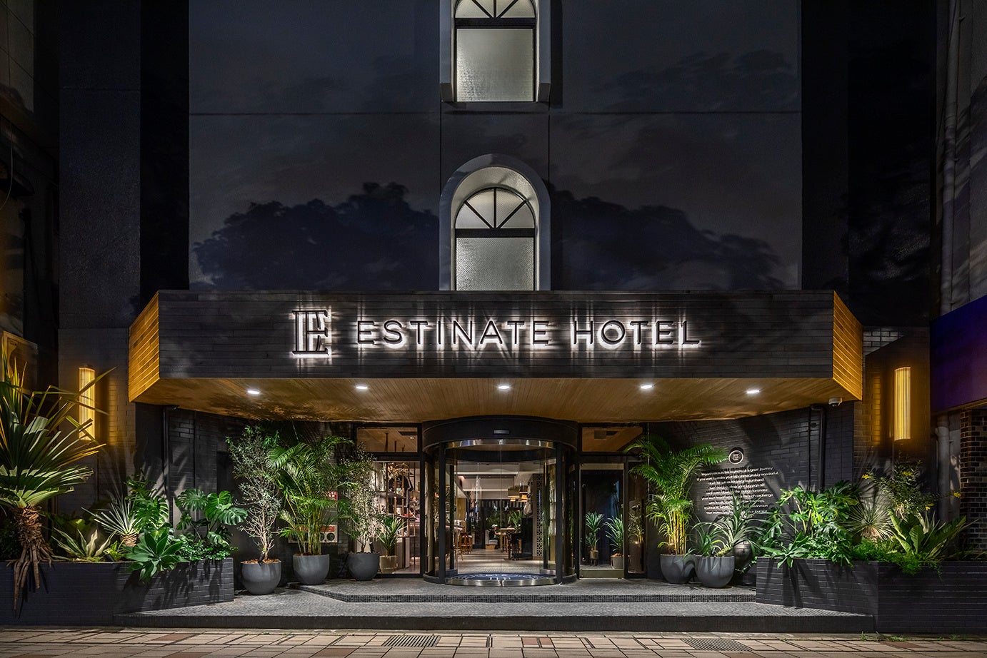 沖縄出身の実力派アーティスト「ASUKA」がライフスタイルホテル「ESTINATE HOTEL 那覇」にて個展開催のサブ画像5
