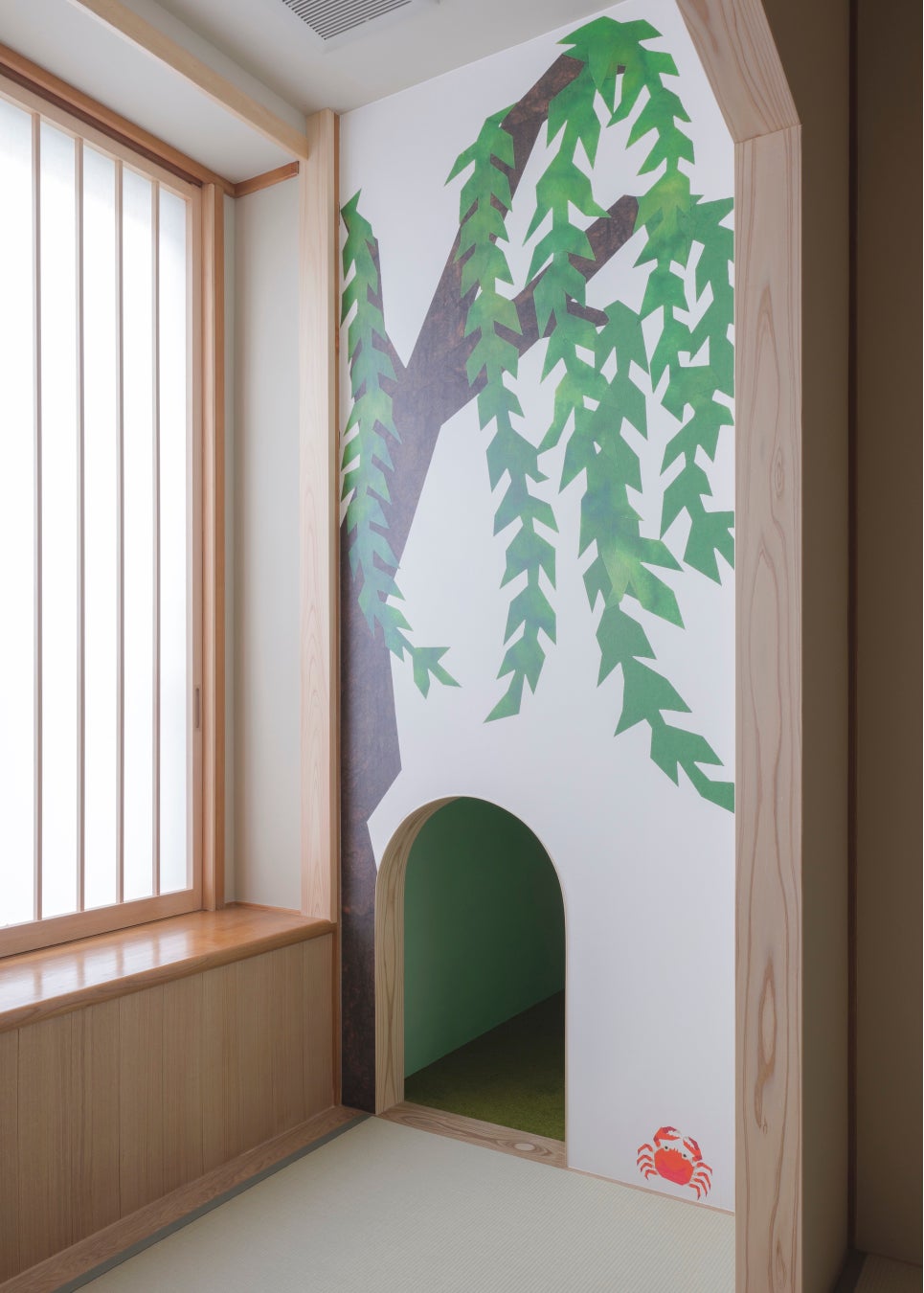 絵本の世界に泊まる。城崎温泉 錦水旅館の客室「白群」が「日本空間デザイン賞 2022」に入賞のサブ画像4_トンネルを抜けた先に仕掛けがある