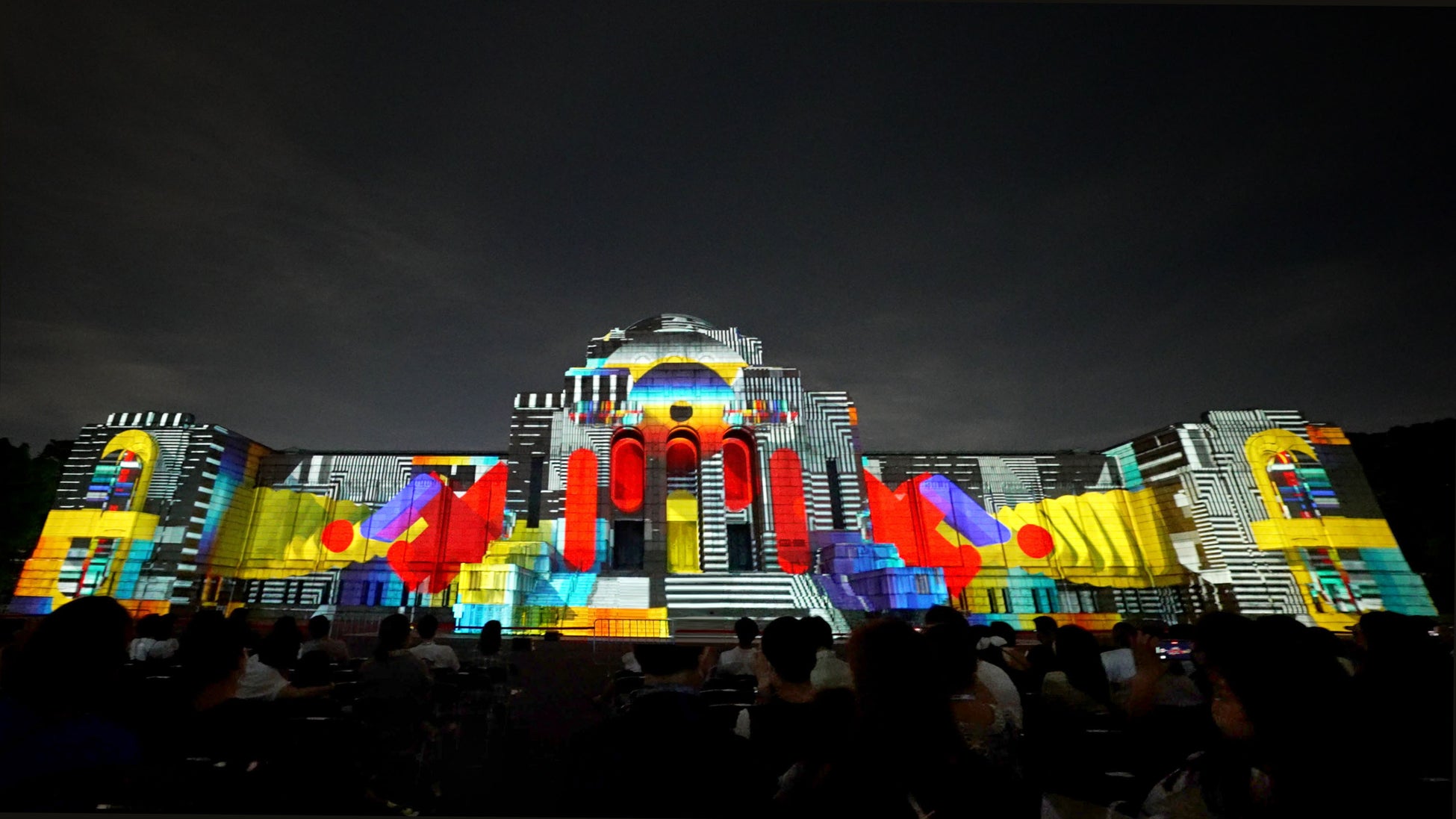 台風で一部日程が中止となった世界最大級のプロジェクションマッピング国際大会がTOKYO LIGHTSとともに11月11～13日に待望の再演決定グランプリ含むファイナリスト全19作品と招待2作品再上映！のサブ画像1_9月開催時の様子　グランプリ受賞作品：チーム名EPER DIGITAL、作品タイトルElemental constructions