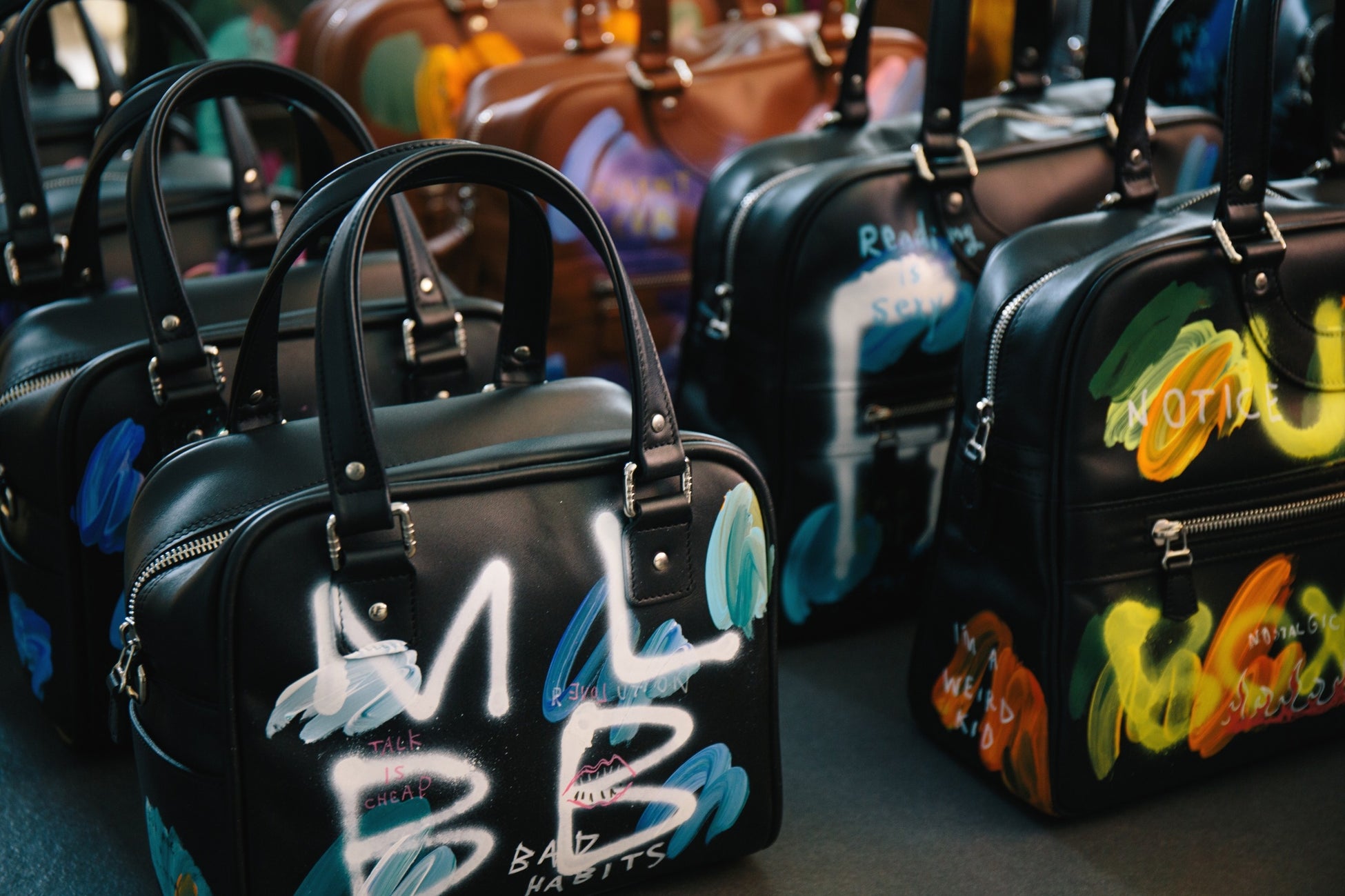 【destination Tokyo】フランス発バッグブランド「ジャック・ル・コー」とアートプロジェクト「ゲルニカ」のコラボバッグが登場！10月13日(木)発売のサブ画像1